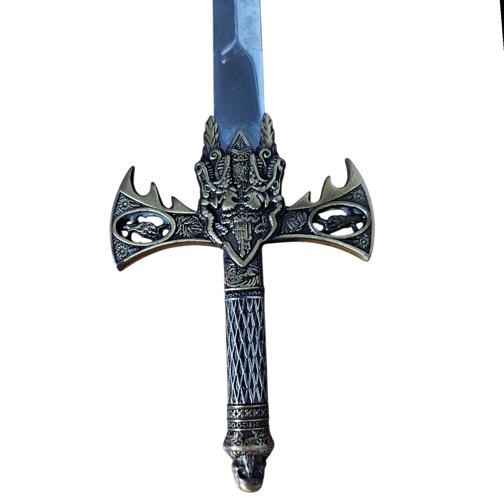 Fantasy Sword Game Of Thrones Knife Dagger Skull House Of Lannister Troops Wall